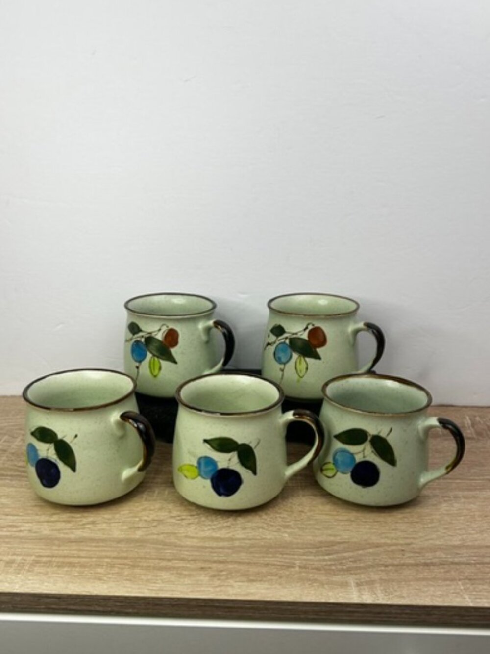 MCM Vintage Hand‑Painted Stoneware Mugs – Fruit & Leaf Motif – Set of 5